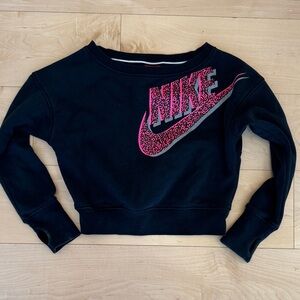 Girl’s Nike Black Cropped Sweatshirt